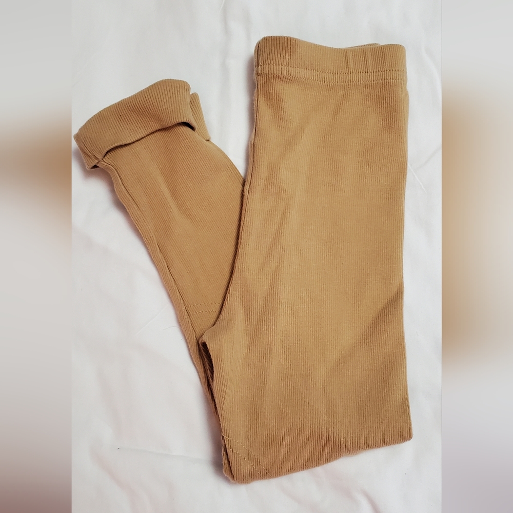 Little girl's pull on pants